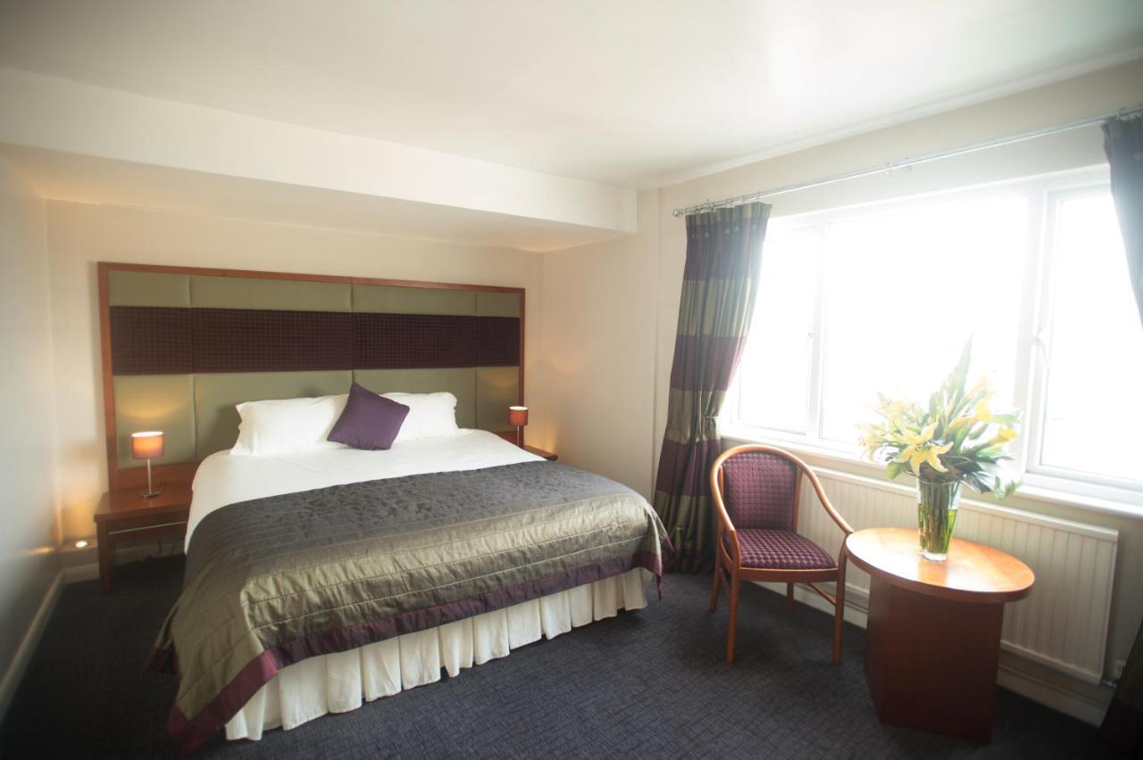 St George Rochester-chatham Hotel